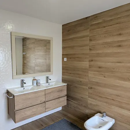 Casa Sousa Nyaraló *